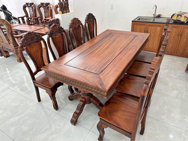 Bàn ăn gỗ muồng 8 ghế