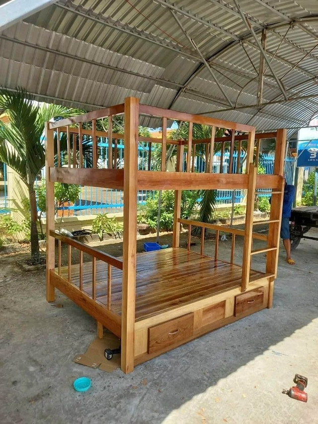 Giường tầng gỗ thao lao rất đẹp sang trọng