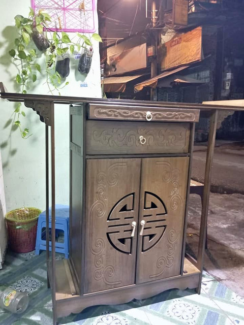 Tủ thờ gỗ tự nhiên